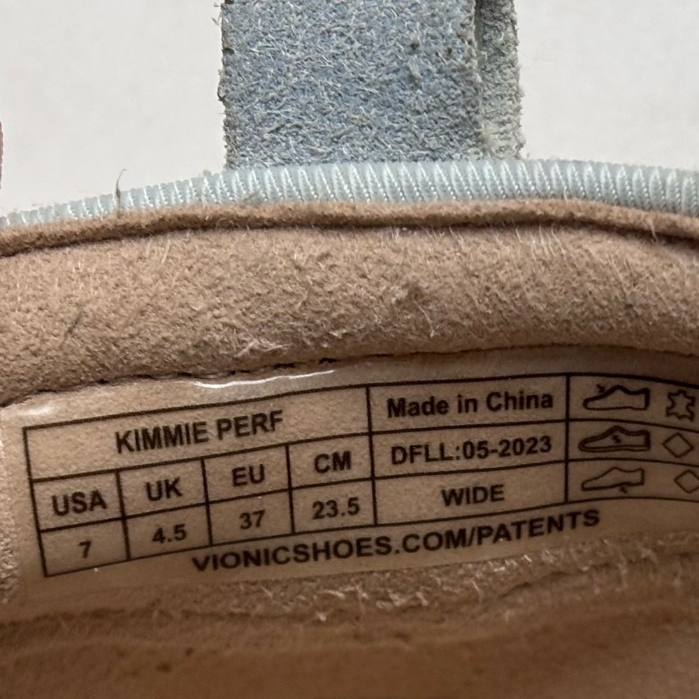 Vionic Kimmie Perf Perforated Suede Slip On Sneaker Blue Gray Size 7 - Picture 16 of 17